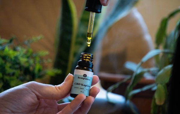 5 bienfaits de l'huile de chanvre olikana pour un sommeil paisible