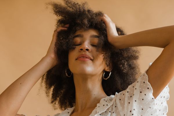 Les secrets des soins cheveux naturels pour sublimer votre chevelure